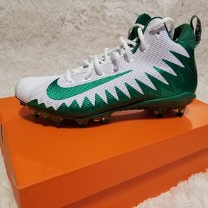 Men's Nike Alpha Menace Pro Mid Football Cleats
